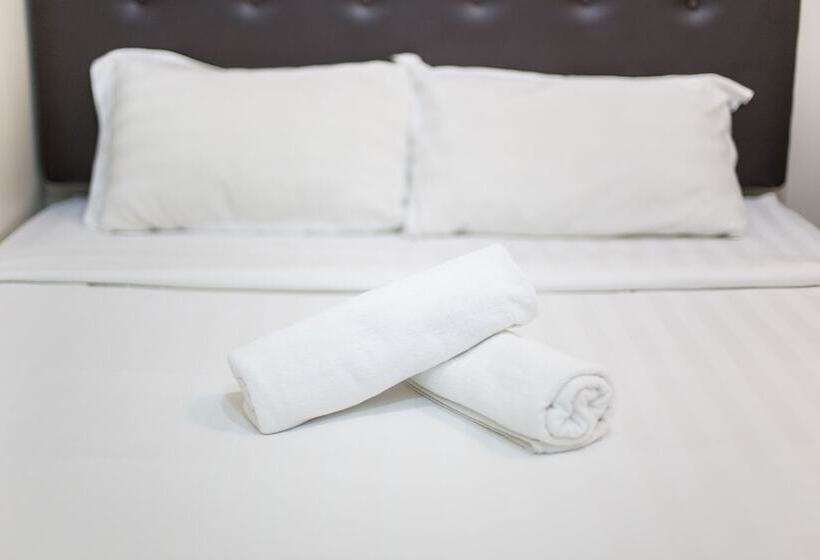 חדר סופריור, Moment