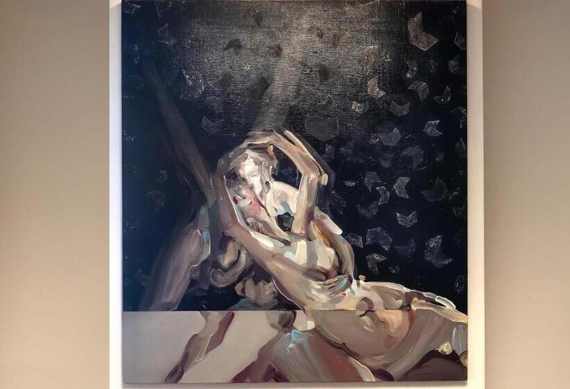 اتاق لوکس با چشم‌انداز شهر, Relais Rione Ponte