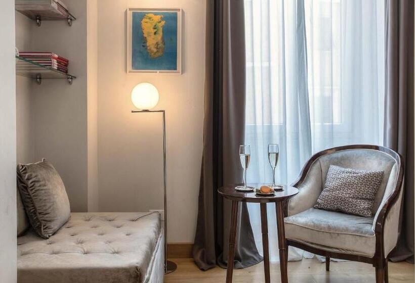 سوییت جونیور, Relais Rione Ponte