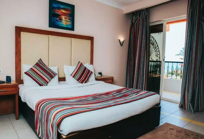 اتاق لوکس با چشمانداز دریا, Retal View Resort El Sokhna Aqua Park