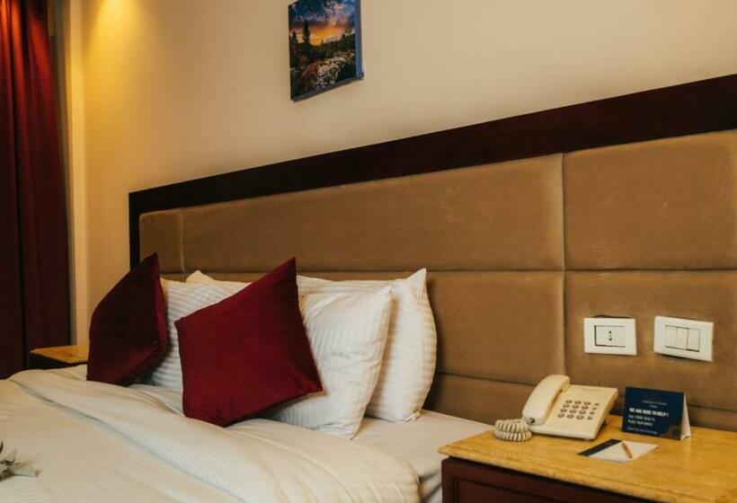 اتاق لوکس با چشم‌انداز باغ, Retal View Resort El Sokhna Aqua Park