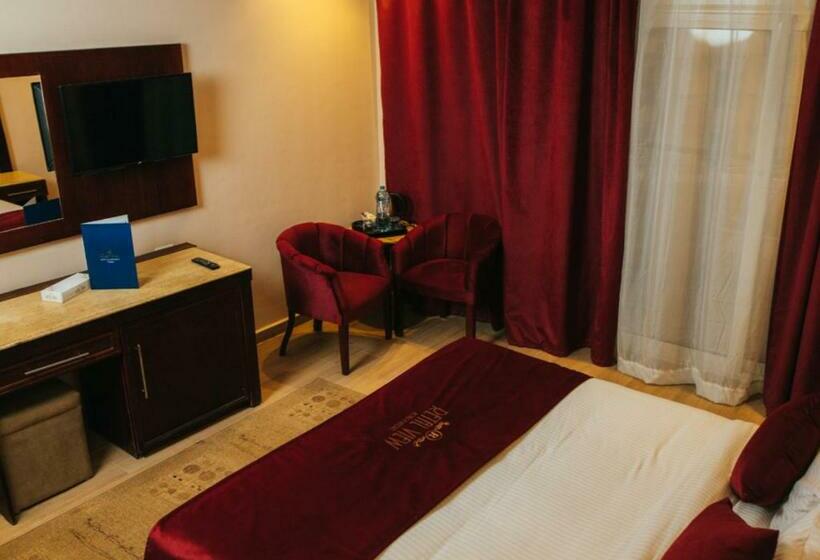 اتاق لوکس با چشم‌انداز باغ, Retal View Resort El Sokhna Aqua Park