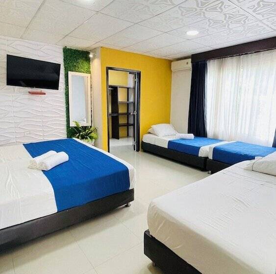 ファミリールーム, Rosalinda Campestre Del Llano