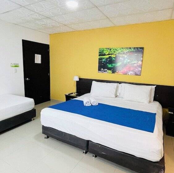 ファミリールーム, Rosalinda Campestre Del Llano