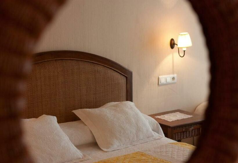 スタンダードルーム, Sierra Quilama