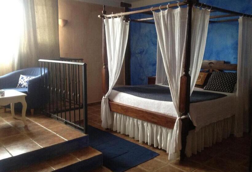 スイート, Sierra Quilama