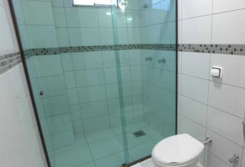 غرفة قياسية ثلاثية, Skala Traveling