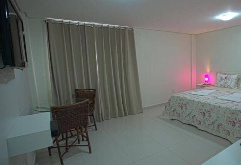 غرفة ديلوكس, Skala Traveling