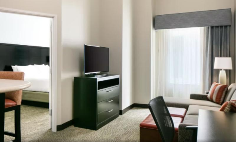 套房, Staybridge Suites Des Moines Downtown, An Ihg