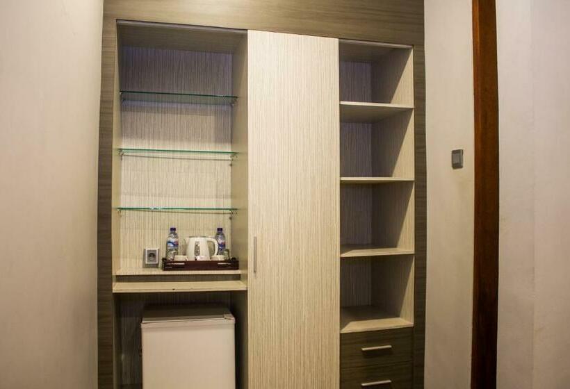 발코니 디럭스 룸, Transera Kamini Legian