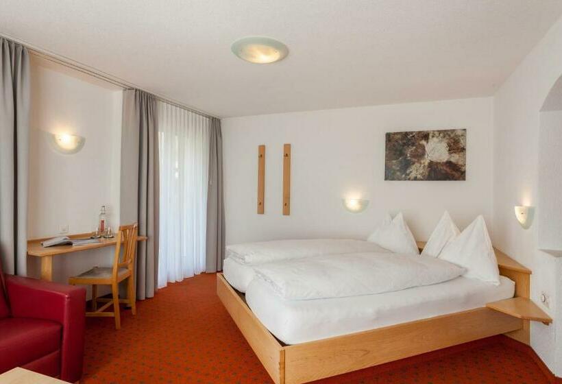 Standardzimmer, Park Hotel Saas  Fee