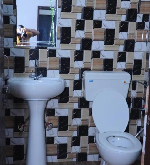 חדר סטנדרט לארבעה, Daya Paradise, Katra