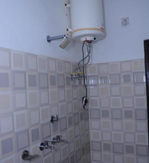 חדר סטנדרט לארבעה, Daya Paradise, Katra