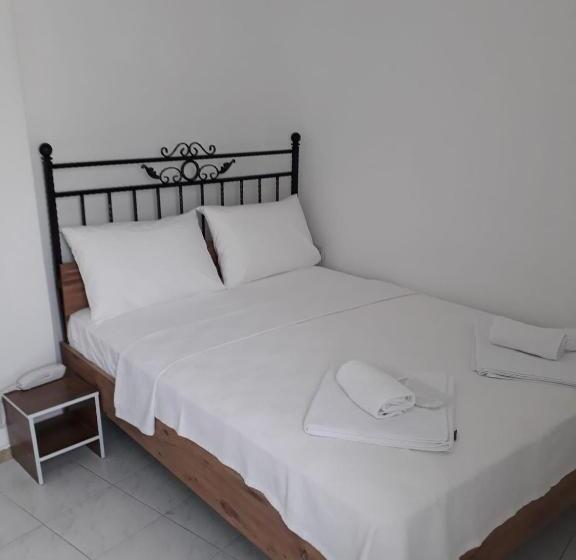 Habitació Economy, Otel A