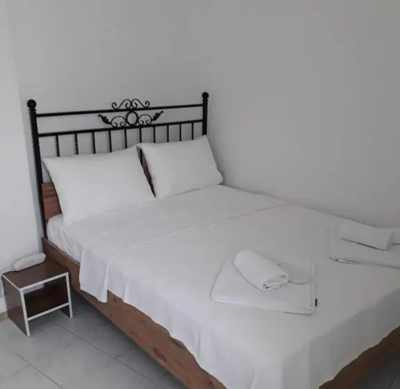 Economy-huone, Otel A
