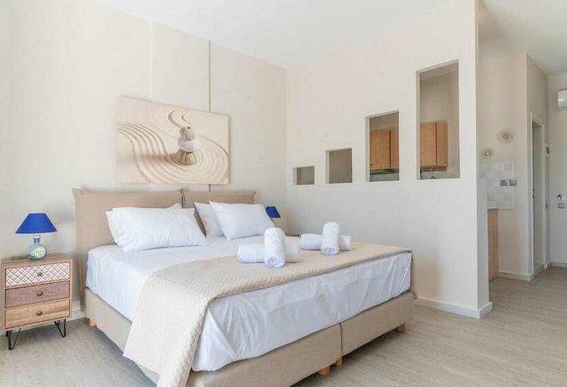 Студия Superior, Cape Blue Suites