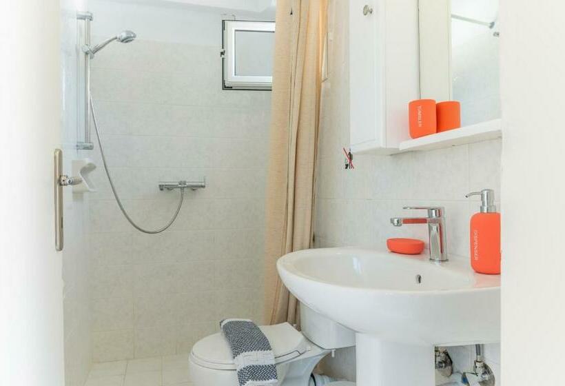 סטודיו סופריור, Cape Blue Suites