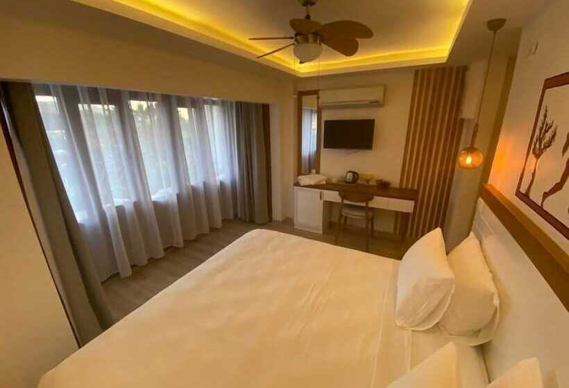 Номер Deluxe, In Ephesus Hotel And Art Galery