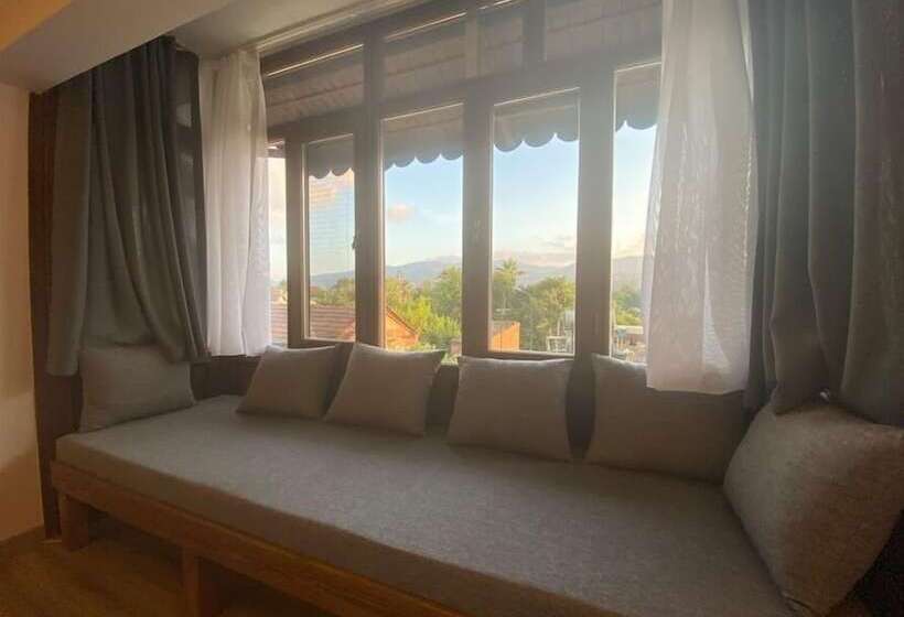 Номер Superior, In Ephesus Hotel And Art Galery