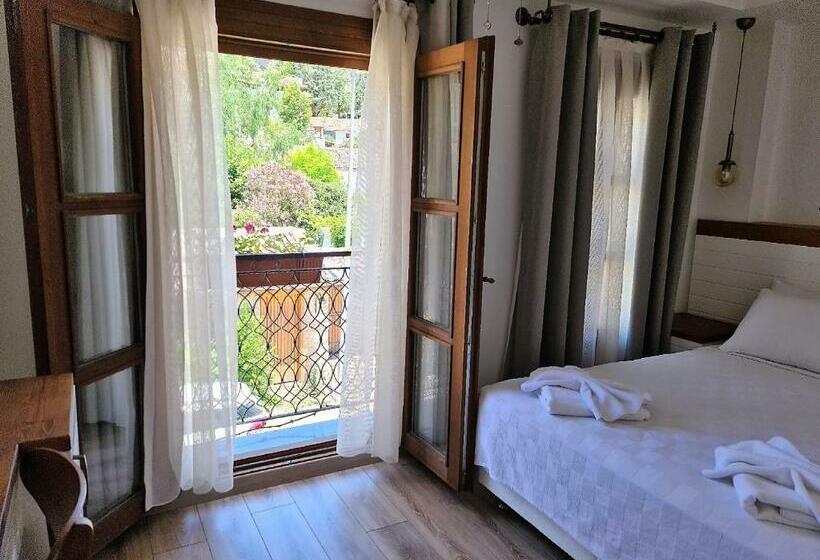 Номер Economy, In Ephesus Hotel And Art Galery