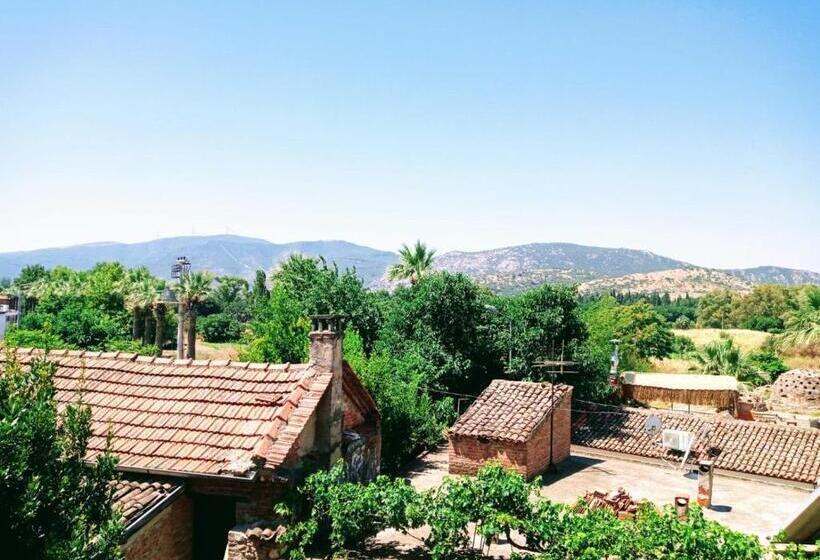 Номер Deluxe, In Ephesus Hotel And Art Galery