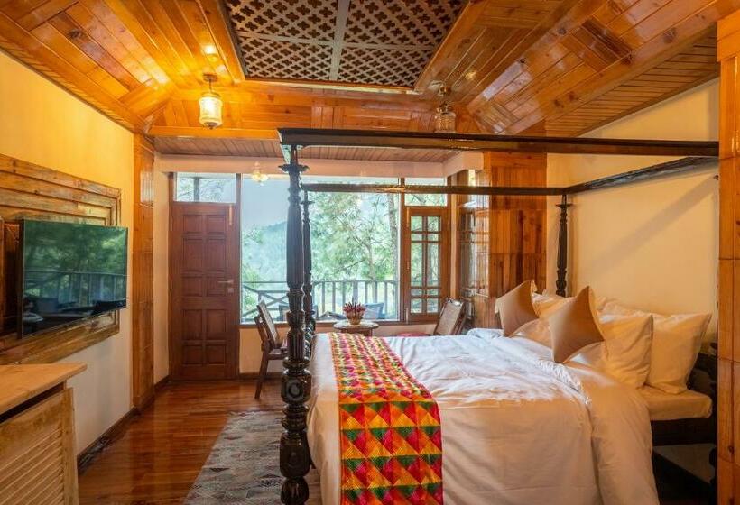 带大床的高级房间, Chillaru Spa & Resort