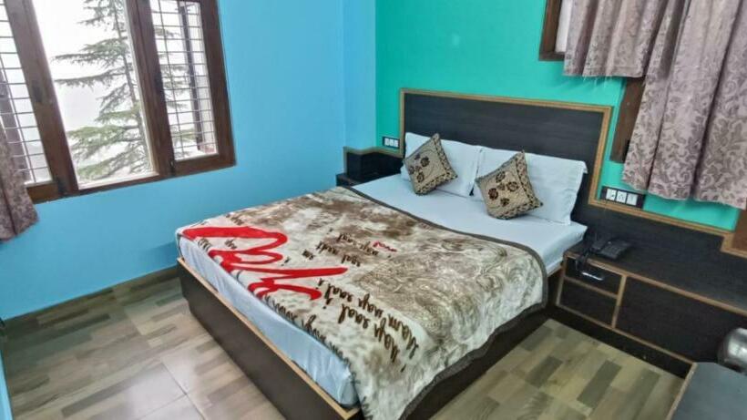 스탠다드 룸, Tirupati Regency Anandam