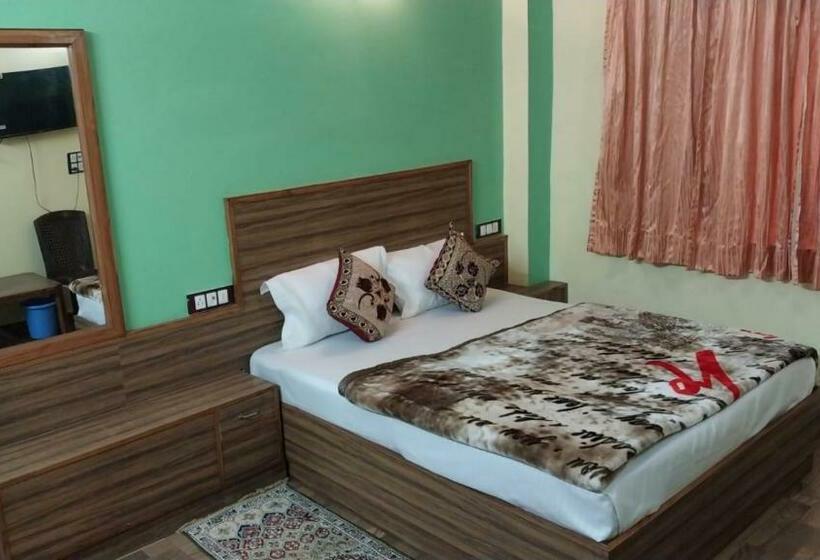Quarto Estandar, Tirupati Regency Anandam