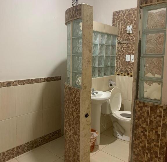 标准三人间, Pousada Belas Praias