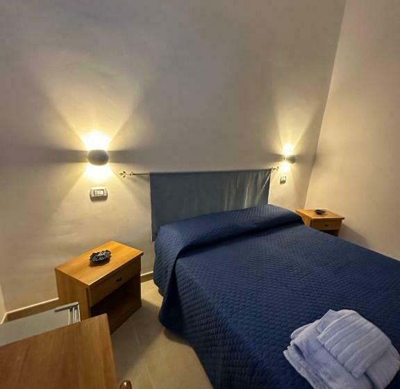 اتاق استاندارد چهار تخته, Madre Terra