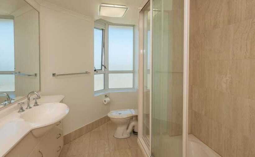 Апартаменты 2 Спальни Вид на Море, 2nd Avenue Beachside Apartments