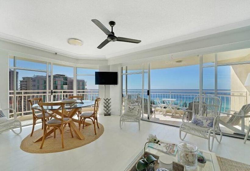 プレミアム２ベッドルームアパート, 2nd Avenue Beachside Apartments