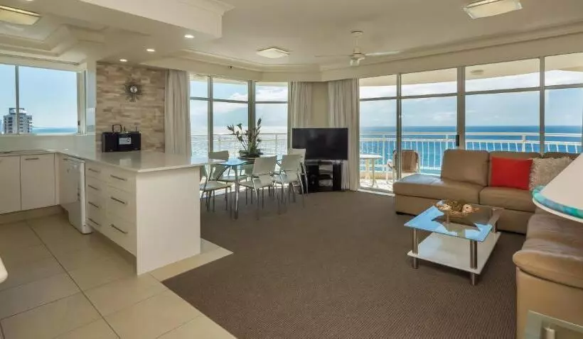 آپارتمان مدیریتی 2 خوابه, 2nd Avenue Beachside Apartments