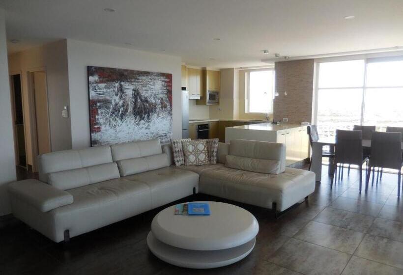 Апартаменты Premium 3 Спальни, 2nd Avenue Beachside Apartments