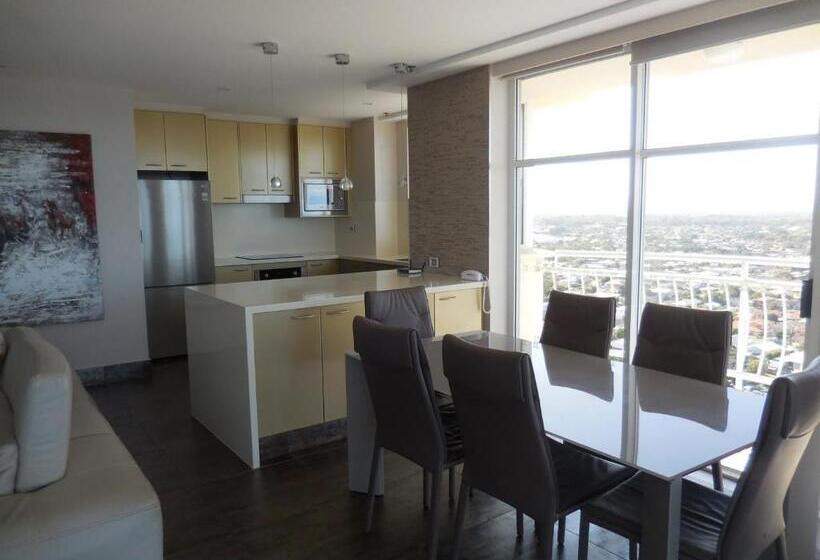 プレミアム３ベッドルームアパート, 2nd Avenue Beachside Apartments