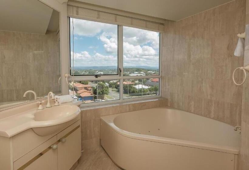 ２ベッドルームアパートメント, 2nd Avenue Beachside Apartments