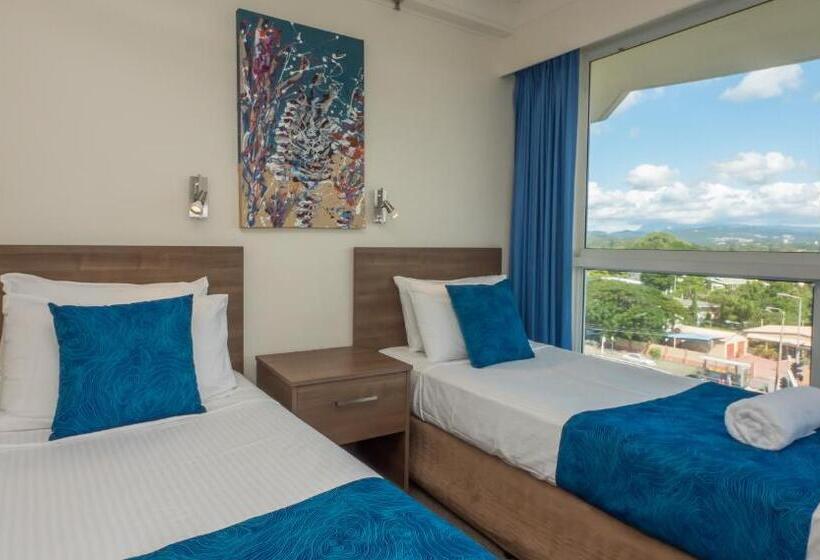 ２ベッドルームアパートメント, 2nd Avenue Beachside Apartments