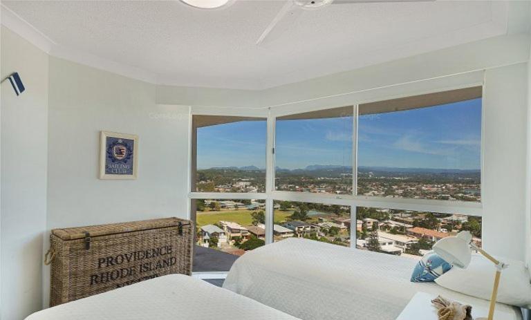 プレミアム２ベッドルームアパート, 2nd Avenue Beachside Apartments