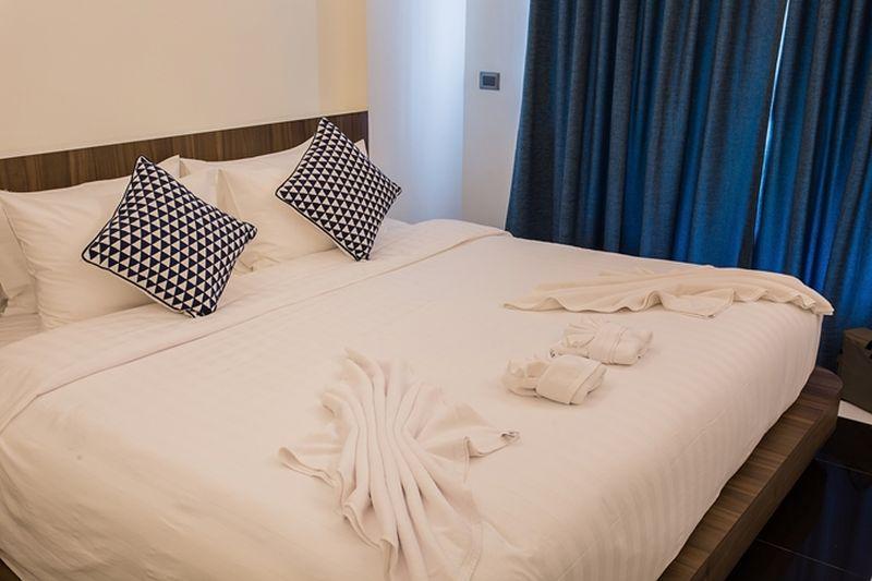 غرفة ديلوكس سرير كينج, Bearpacker Patong Hostel