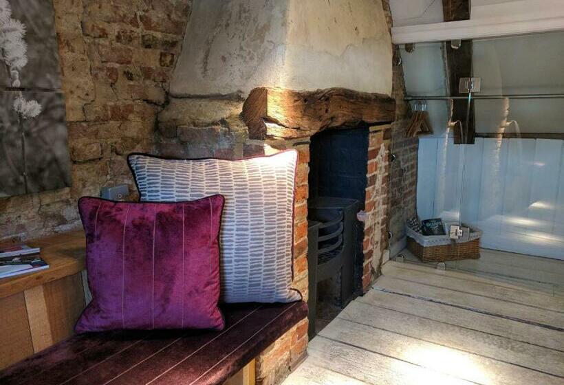 غرفة قياسية سرير كينج, The Wellington