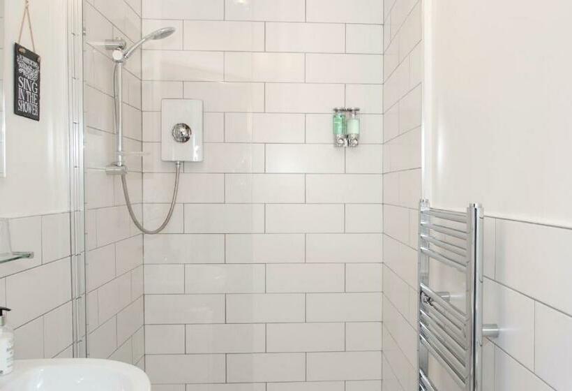 带大床的高级房间, Firhall Highland B&b