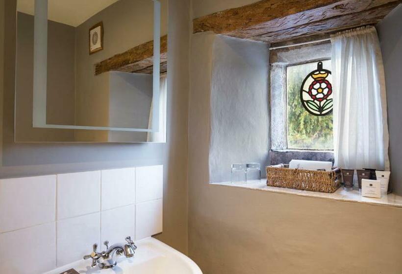 标准间, The Howard Arms