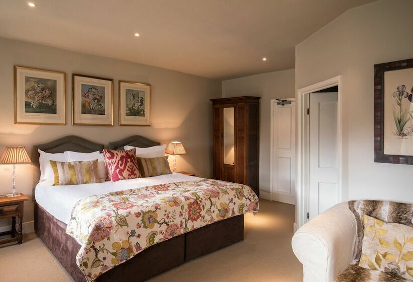 标准间, The Howard Arms