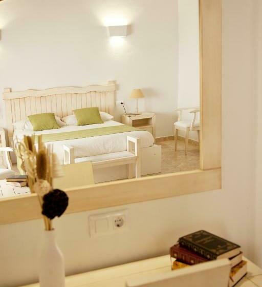 جناح جونيور, Arohaz Hotel & Restaurante