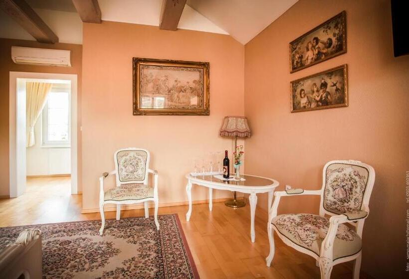 디럭스 룸, Bojnicky Vinny Dom