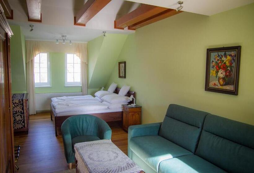 침실 2개 스위트, Bojnicky Vinny Dom