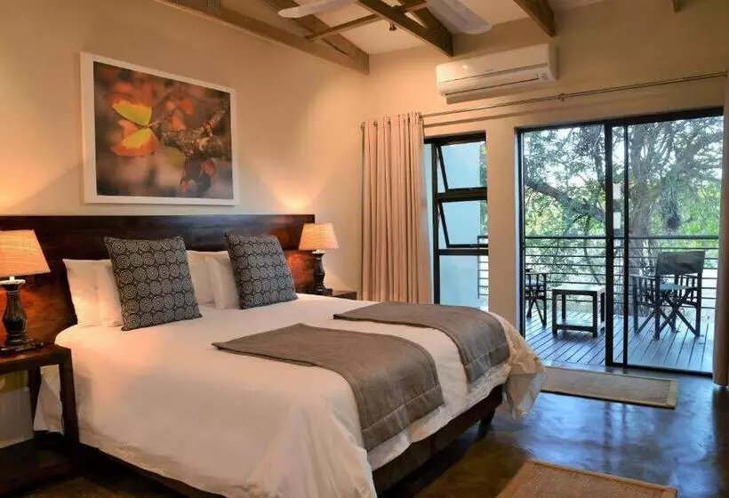 キングサイズベッドのデラックスルーム, Bushveld Terrace   Hotel On Kruger