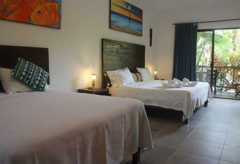 Cameră Familiară, Basic Tulum