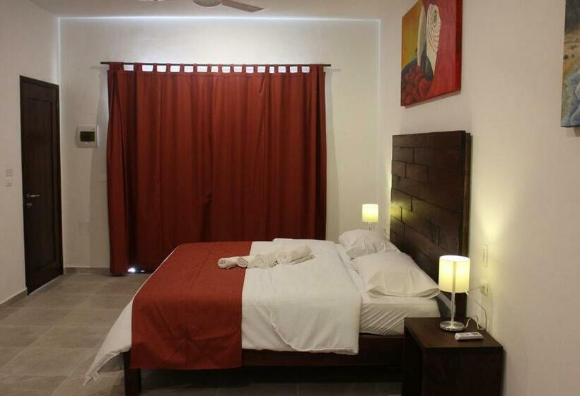 Quarto Familiar, Basic Tulum