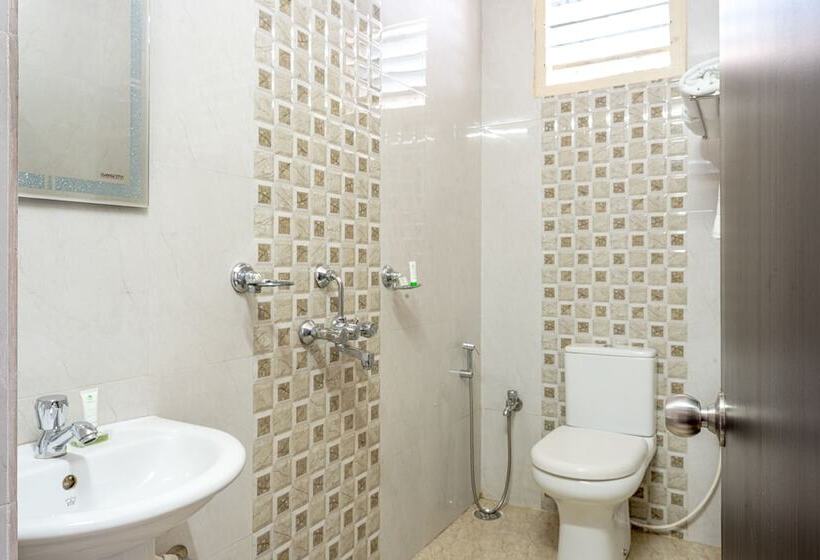 חדר דלוקס, Treebo Sea Rock